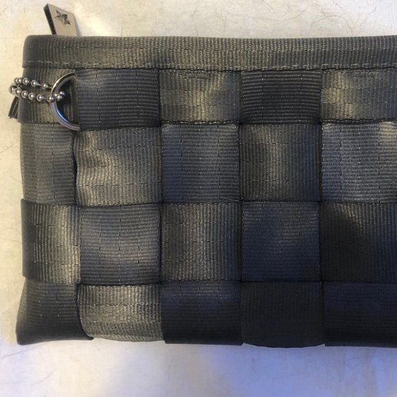 Harveys Handbags - Harveys Seatbelt Convertible Clutch with Shoulder Strap - Used once!